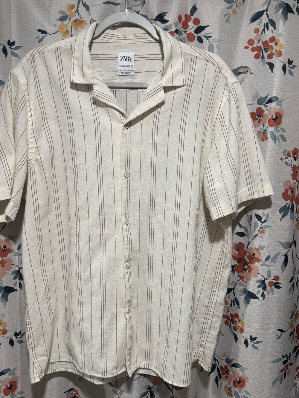 Zara Cream Button-Down Short Sleeve Shirt with Brown Stripes
